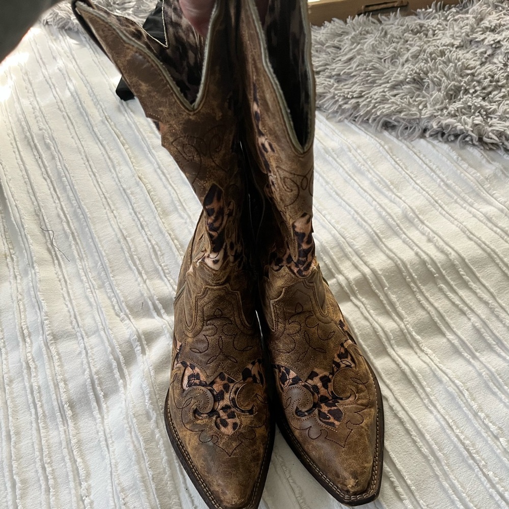 Cheetah Cowgirl Boots